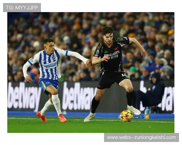 西汉姆联1-1平布莱顿,鲍恩破门吕特扳平 西汉姆联1-1平布莱顿,鲍恩破门吕特扳平